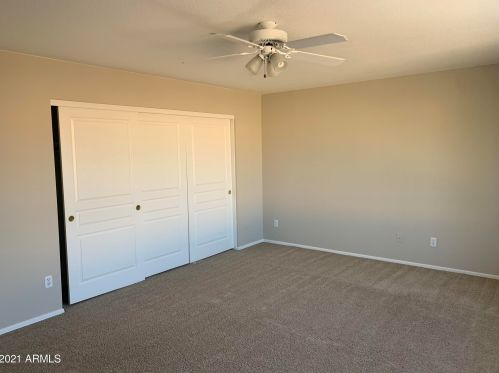 736 Beverly Ln, Phoenix AZ 85032-3410 exterior