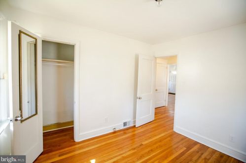 924 Belmont Ave, Camden NJ 08108-3221 exterior