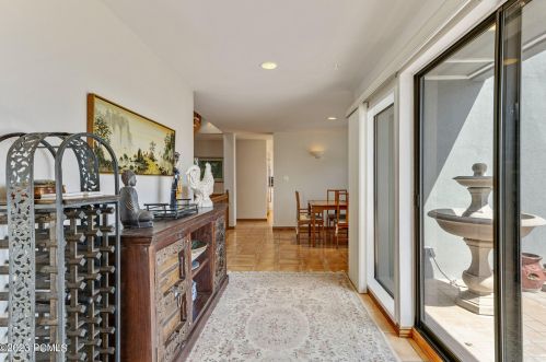 7602 Buckboard Dr, Park City UT 84098-5304 exterior