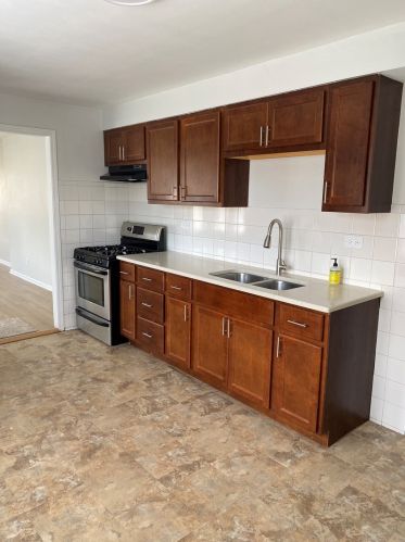 1229 Home Ave, Forest View IL 60402-1652 exterior