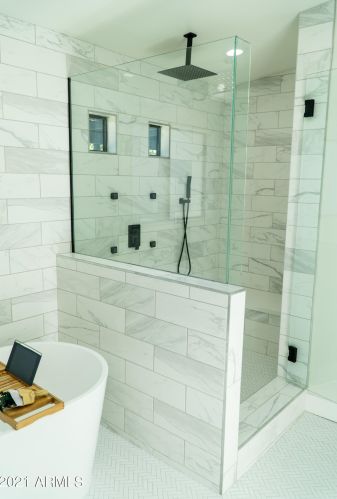 3307 43rd Pl, Phoenix AZ  85018-6422 exterior