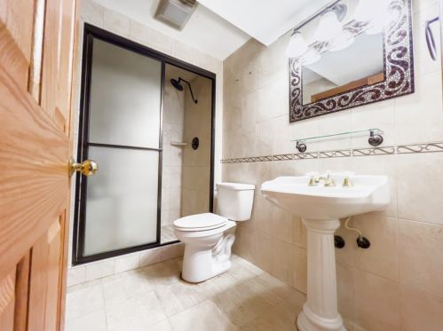 1240 131 Ct, Lemont IL exterior