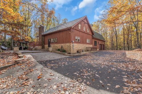 218 Chandler Rd, Jackson Twp NJ  08527-4339 exterior