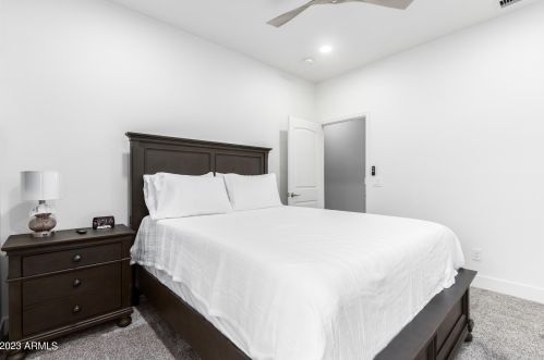 2229 Cambridge Ave, Phoenix AZ  85006-1321 exterior