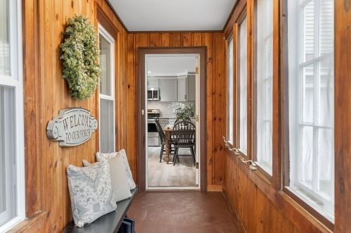 132 Grove St, Royalston MA  01331-2619 exterior