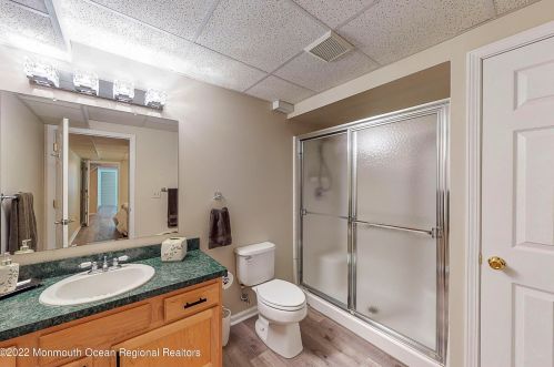 32 Lambert Johnson Dr, Tinton Falls NJ 07712-3753 exterior