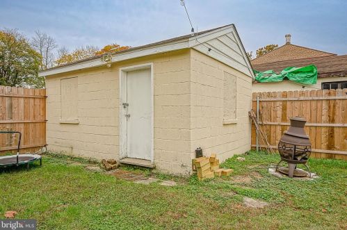 132 Jefferson St, West Deptford NJ  08066-1330 exterior