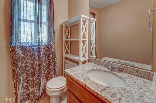 628 Edgewater Cir, Conyers GA 30094-4405 exterior