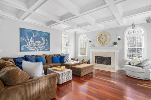 2276 Cedar St, Dighton MA 02715-1035 exterior