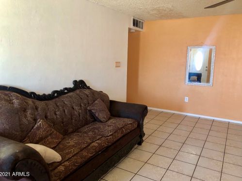 1620 65 Dr, Phoenix AZ 85043-5706 exterior