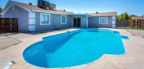 2014 51 Dr, Phoenix AZ 85035-1902 exterior