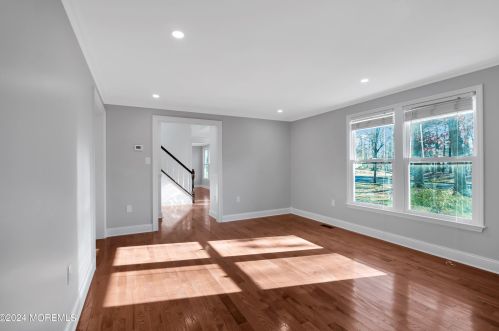 6 Afton Rd, Jackson Twp NJ 08527-3131 exterior