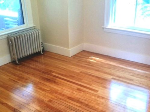 8 Hadwen Ln, Worcester MA 01602 exterior