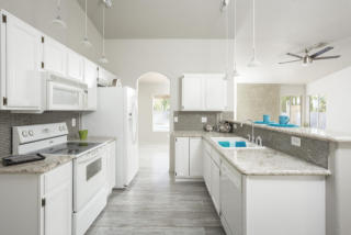 3647 Renee Dr, Phoenix, AZ 85050-3209