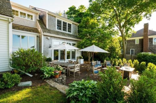 26 Talbot Rd, Hingham MA 02043-4524 exterior