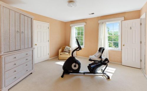 5426 Brooke Farm Dr, Atlanta GA 30338-3151 exterior