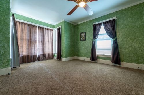 119 Main St, North Brookfield MA 01535-1438 exterior