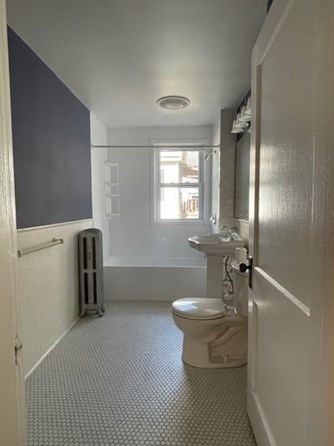 47 Park Ave Ext, Arlington MA 02474-2656 exterior