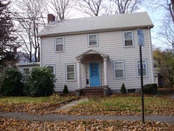 25 Copley St, Newton, MA 02458-2204