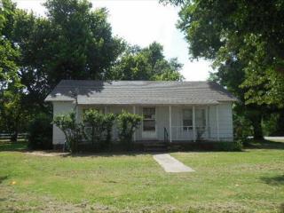 303 2nd St, Lexington, OK 73051-8618