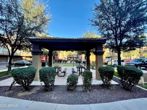 1920 Bell Rd, Phoenix AZ 85022-6278 exterior