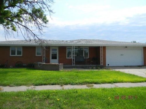 521 Poplar St, Sutherland, NE 69165-2088