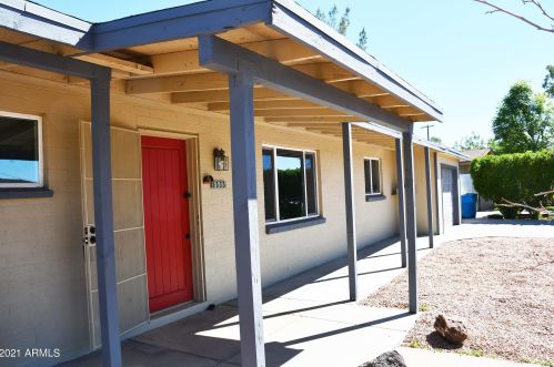 8535 27th Dr, Phoenix, AZ 85051-4002