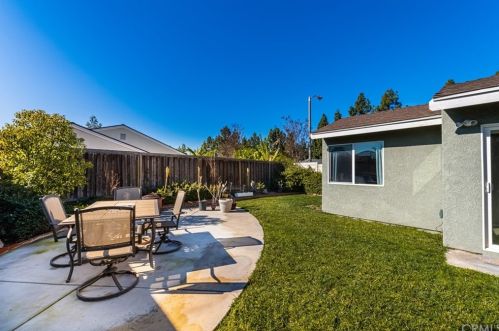 4042 Glenwood St, Irvine CA 92604-2223 exterior