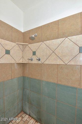 6302 37 Dr, Phoenix AZ 85053-2807 exterior