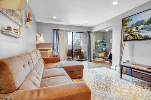 826 Main St, Belleville NJ  07109-3420 exterior