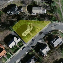 62 Fellsmere Rd, Newton MA 02459-1340 aerial view