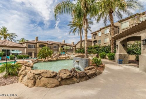 3236 Chandler Blvd, Phoenix AZ 85048-7207 exterior