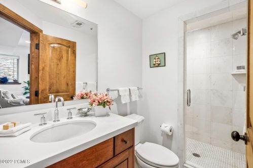 3228 Lower Saddleback Rd, Park City UT 84098-5699 exterior