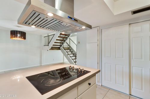 3815 28 St, Phoenix AZ 85008-4740 exterior