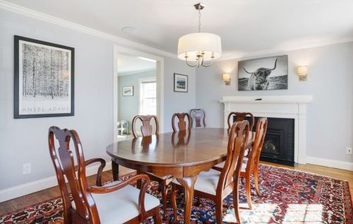 58 Taylor Ave, Dedham MA 02026-5104 exterior