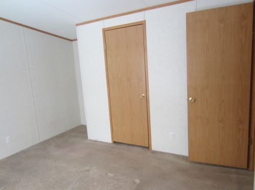 100 Kimberly Ct, Wareham MA 02571-1249 exterior