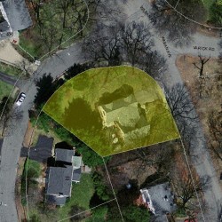 380 Waban Ave, Newton MA  02468-1332 aerial view