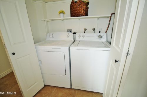 19215 29 Pl, Phoenix AZ 85008-2818 exterior