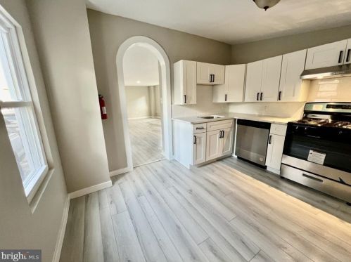 1558 Delaware St, West Deptford NJ  08066-1420 exterior