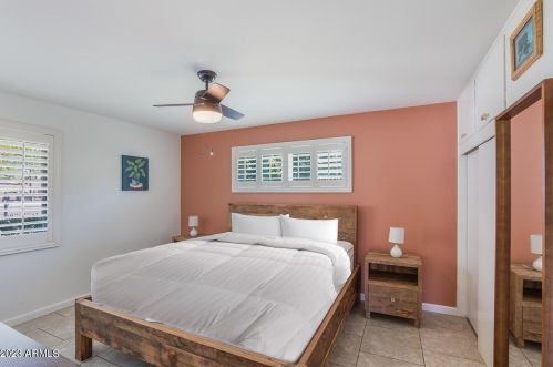 7240 7th Ave, Phoenix AZ  85021-8014 exterior