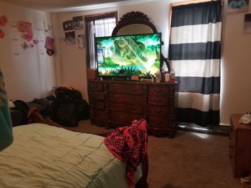 79 Bedford St, New Bedford MA 02740-4840 exterior