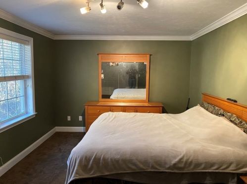 44 Dawson Rd, Worcester MA 01602-1213 exterior