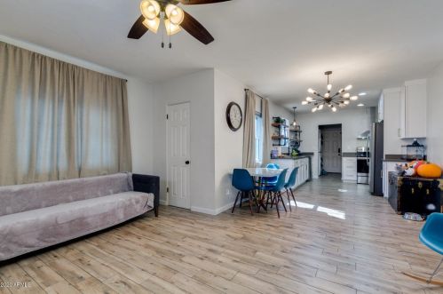 3029 15th Pl, Phoenix AZ  85014-5635 exterior