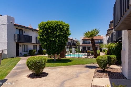 3434 11th St, Phoenix AZ  85014-5066 exterior