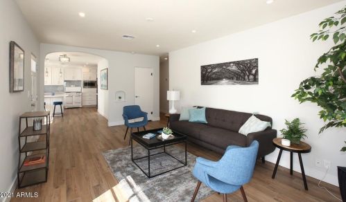 2620 Earll Dr, Phoenix AZ  85016-7455 exterior