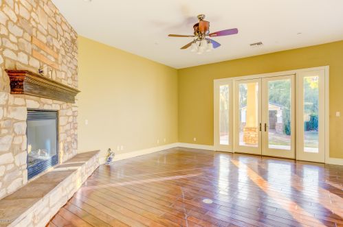 8116 3rd Ave, Phoenix AZ 85086-7203 exterior