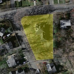 174 Newtonville Ave, Newton MA 02458-1830 aerial view