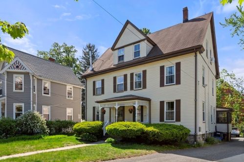 17 Lewis Ave, Arlington MA 02474-3205 exterior