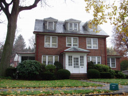 29 Converse Ave, Newton, MA 02458-2503