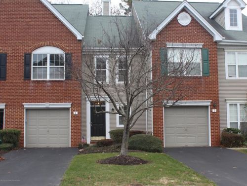 4 Charles Ct, Tinton Falls NJ  exterior
